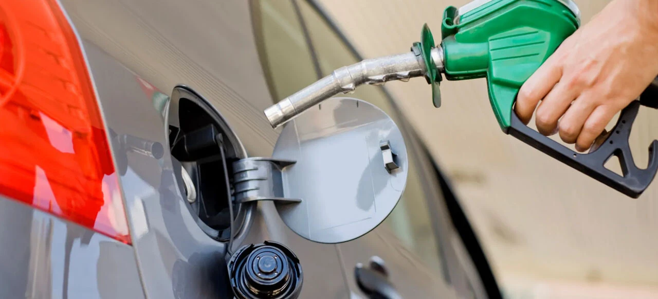 Brent petrol yükseldi, motorin ve benzin için zam sinyali