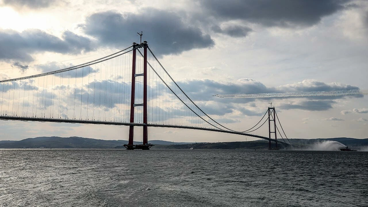 '1915 Çanakkale Köprüsü zarar etti' iddialarına KGM rakamlarla cevap verdi: Hayal ürünü ve iftira