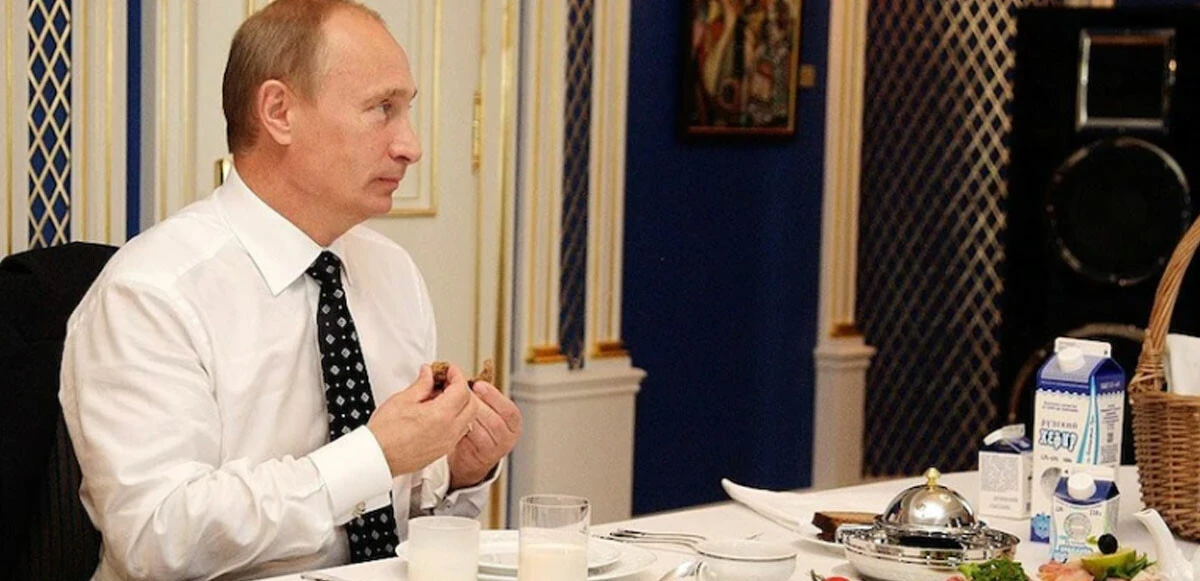 Putin bir günde neler yapıyor? İngiliz basını günlük rutinini yazdı