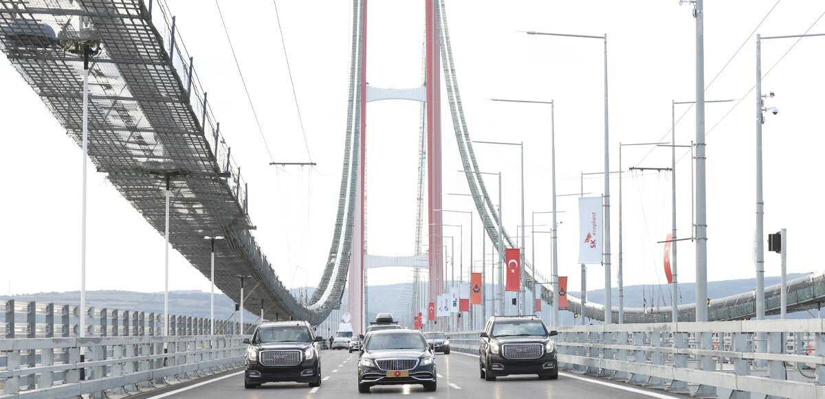 Cumhurbaşkanı Erdoğan'dan Çanakkale Köprüsü'nde çalışanlara: Kendinizle gurur duyun