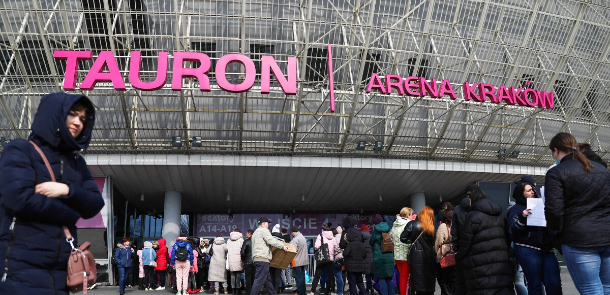 Göç eden milyonlarca Ukraynalıdan yüz binlercesi dönüyor