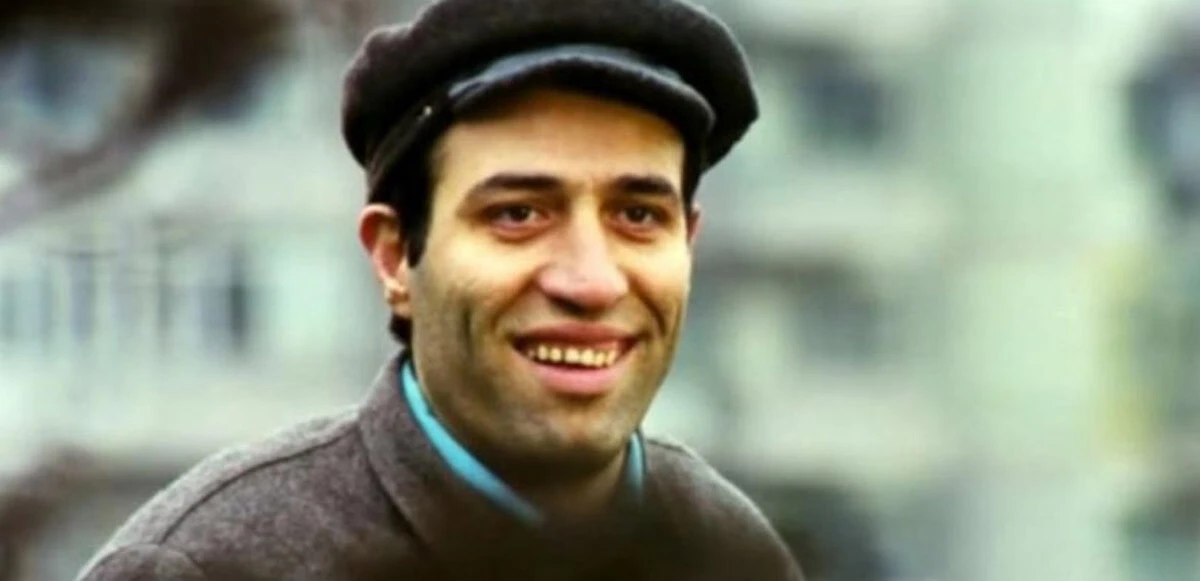 İzleyenleri duygulandırdı! Kemal Sunal'ın hiç görülmemiş videosu sosyal medyayı salladı