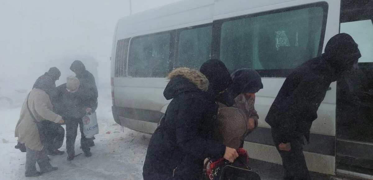 Erzurum’da 5 araç birbirine girdi