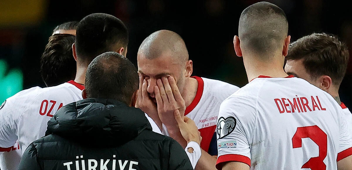 Gözyaşlarını tutamadı! Burak Yılmaz’dan Milli Takım’a veda
