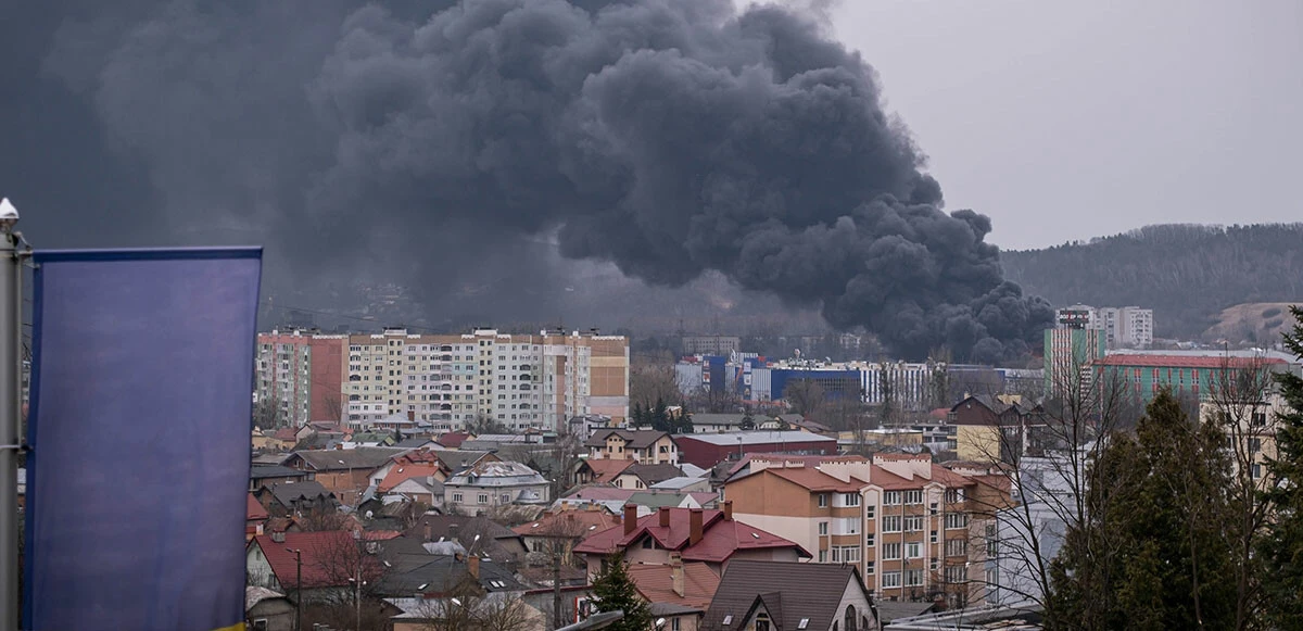 Son dakika! Rusya, Ukrayna’nın Lviv kentini vuruyor