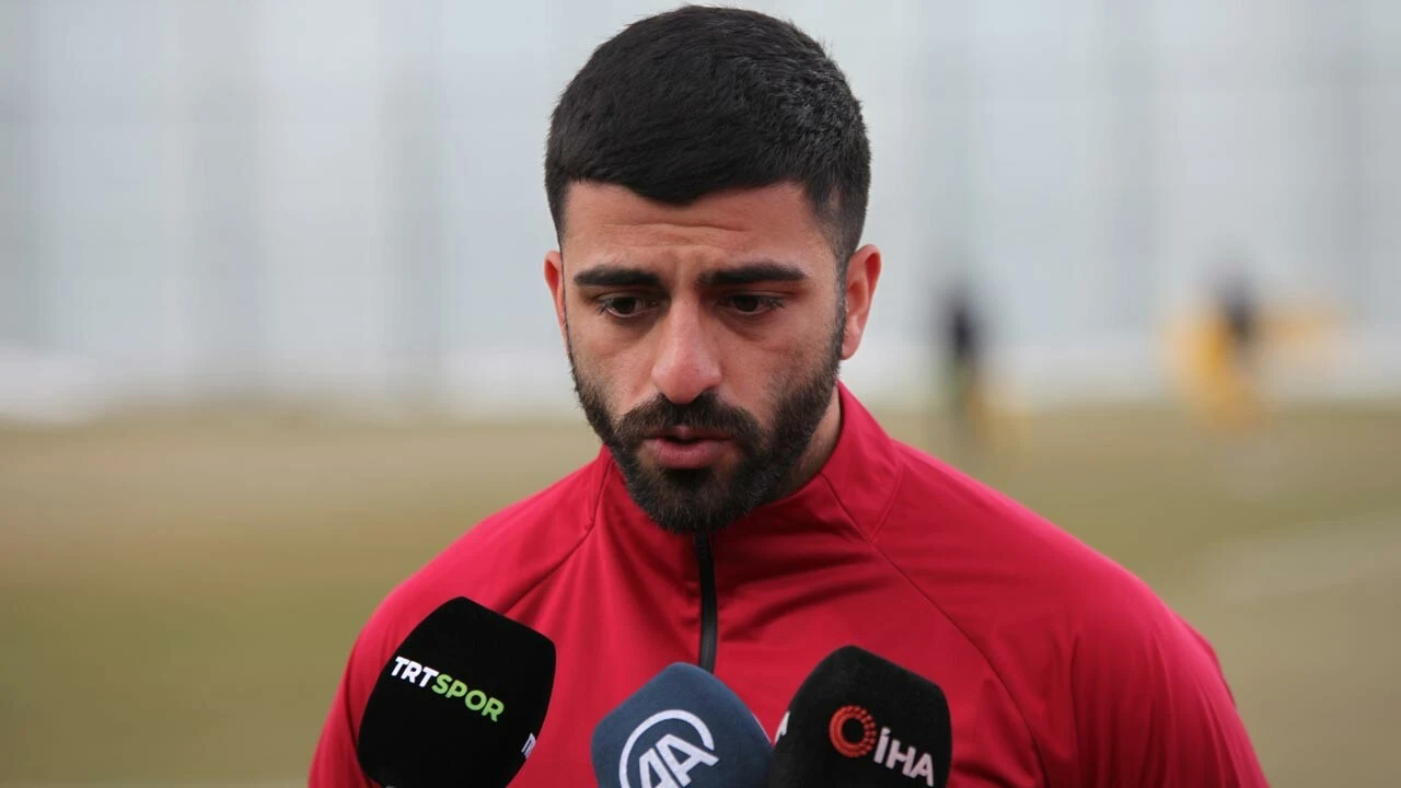 Hakan Çalhanoğlu: "Burak abinin üzüntüsünü kimse anlayamaz"