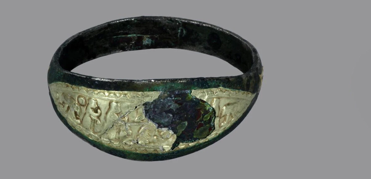 Tarlada bulunan bileziğin eşi benzeri yok