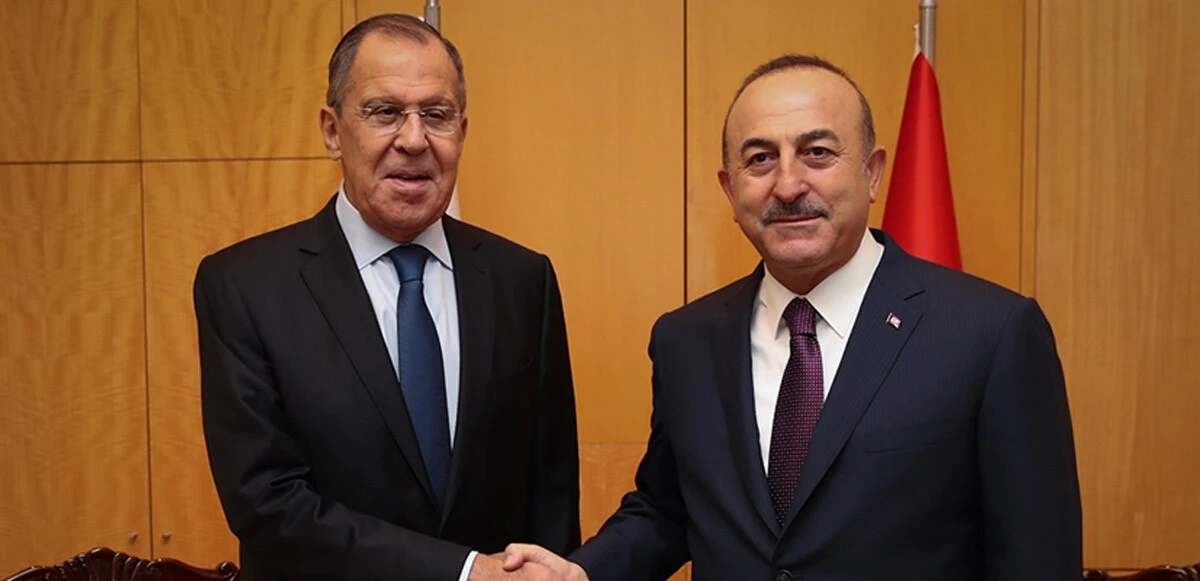 Son dakika! Dışişleri Bakanı Çavuşoğlu, Ukraynalı mevkidaşıyla görüştü