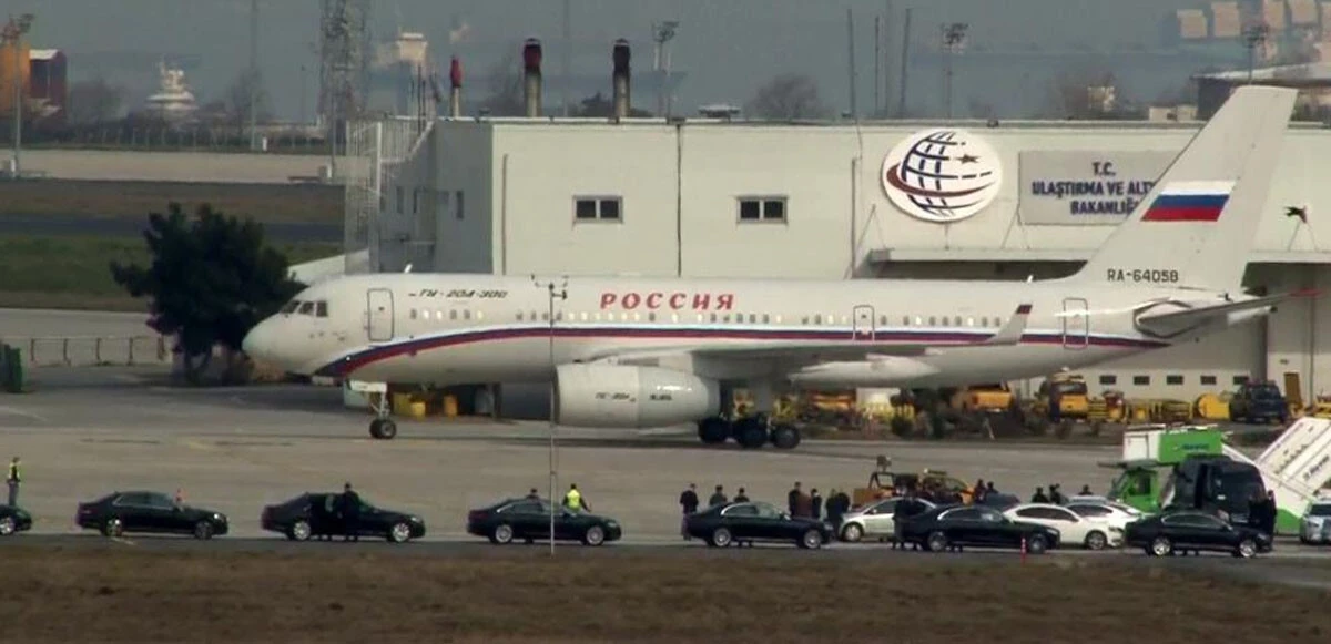 Rusya ve Ukrayna heyetleri İstanbul'da: Müzakerelerin yeri ve saati belli oldu