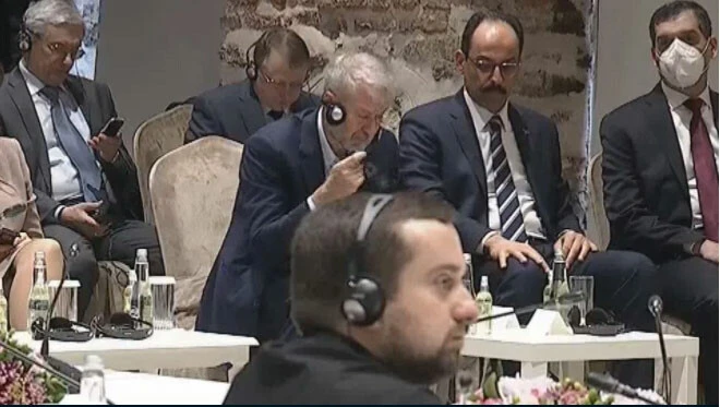 İstanbul'da barış masası! Ukrayna-Rusya savaşında gözler Türkiye'ye çevrildi: Müzakere sona erdi