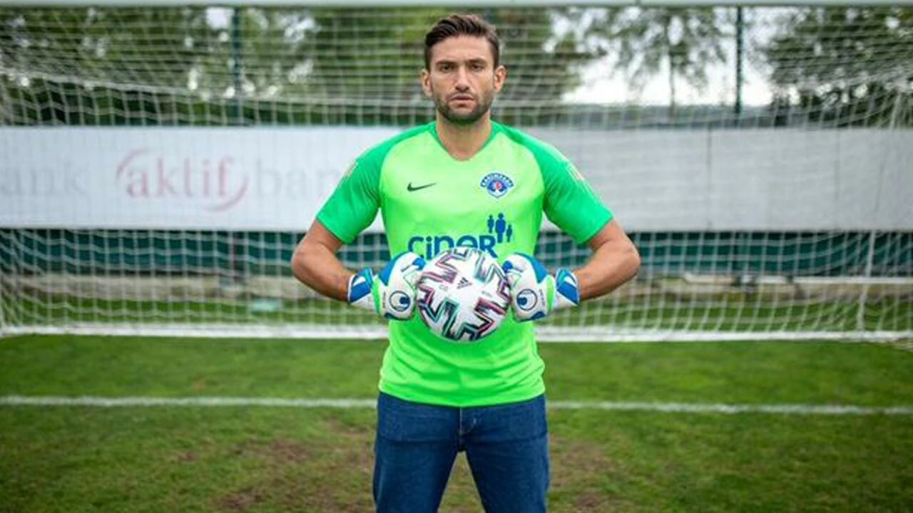 Fenerbahçe, Berke Özer'in alternatifini Süper Lig'den buldu