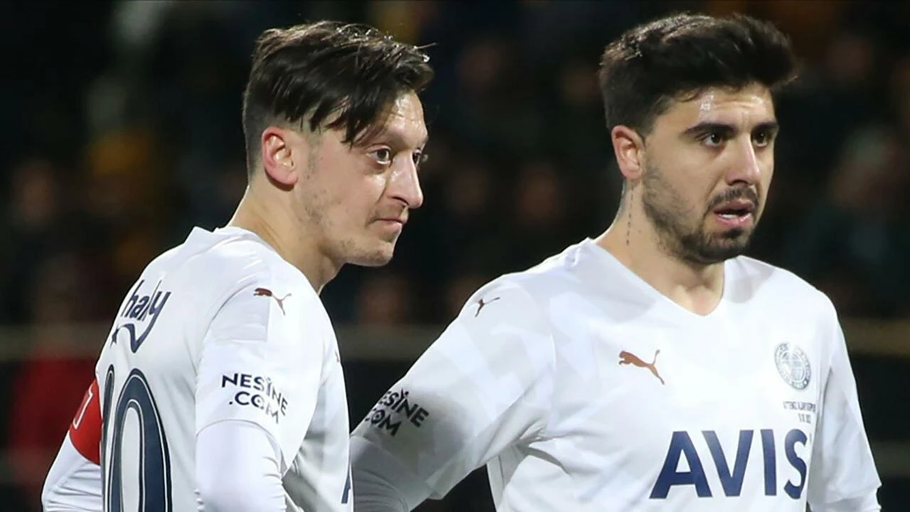 Mesut Özil ve Ozan Tufan affedilecek mi? Rıdvan Dilmen açıkladı...