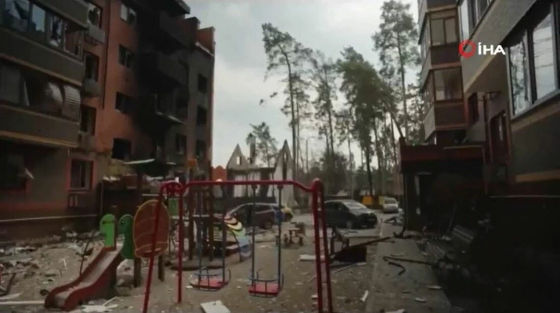 Ruslardan arınan Irpin'de sokaktaki cesetler bile mayınlı!