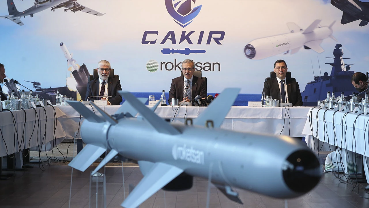 Son dakika: Roketsan yeni nesil Çakır Füzesi geliştirdiğini duyurdu
