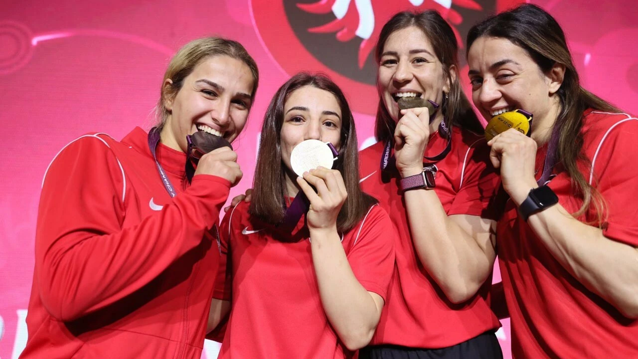 Kadın Güreş Milli Takımı, Avrupa şampiyonu oldu