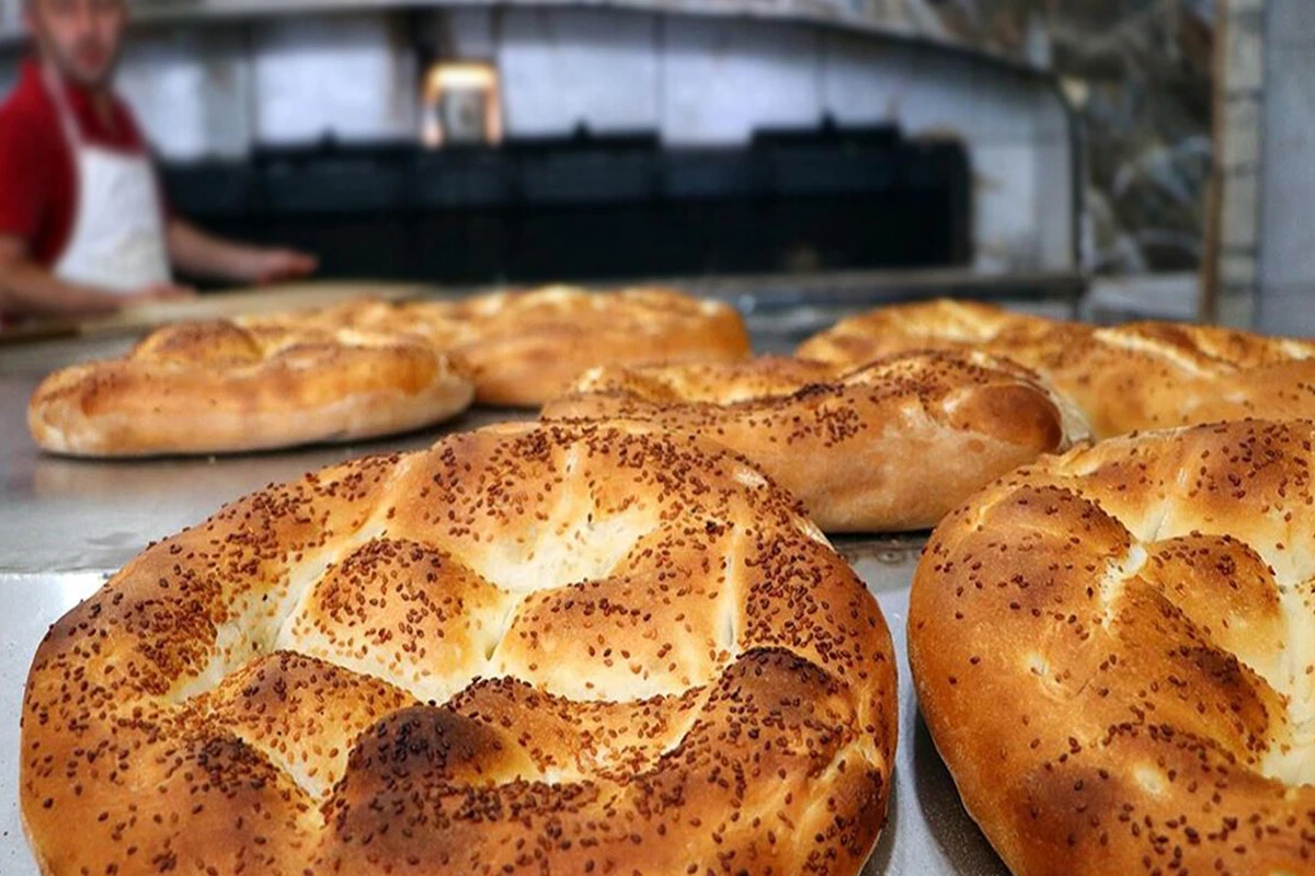 Ramazan Pidesi fiyatları 2022 ne kadar, kaç TL oldu? İl İl Ramazan Pidesi fiyatları