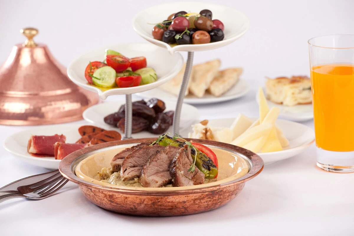 Ramazanda sağlıklı beslenmek için Canan Karatay'dan sahur ve iftar tavsiyeleri