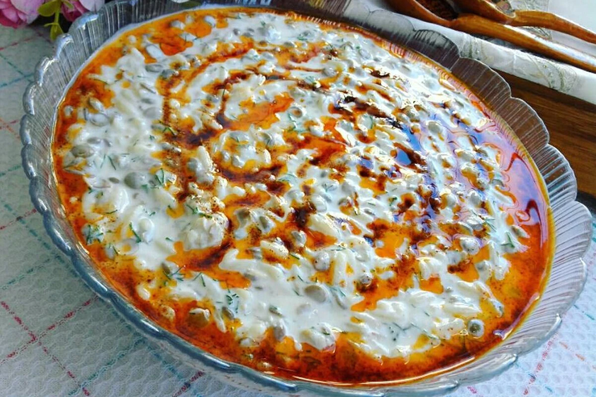 İftara özel lezzetli ve yapımı kolay birbirinden nefis 11 meze ve salata tarifi İftara özel lezzetli ve yapımı kolay birbirinden nefis 11 meze ve salata tarifi