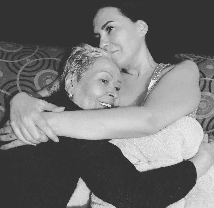 Yeşim Salkım’ın teyzesi son yolculuğuna uğurlandı