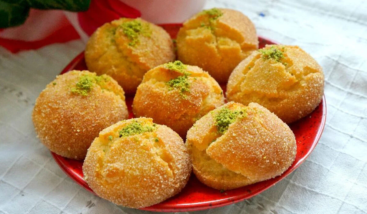 İftar sofrasının vazgeçilmezi: İşte irmikle yapabileceğiniz 7 tatlı tarifi - 2. Resim