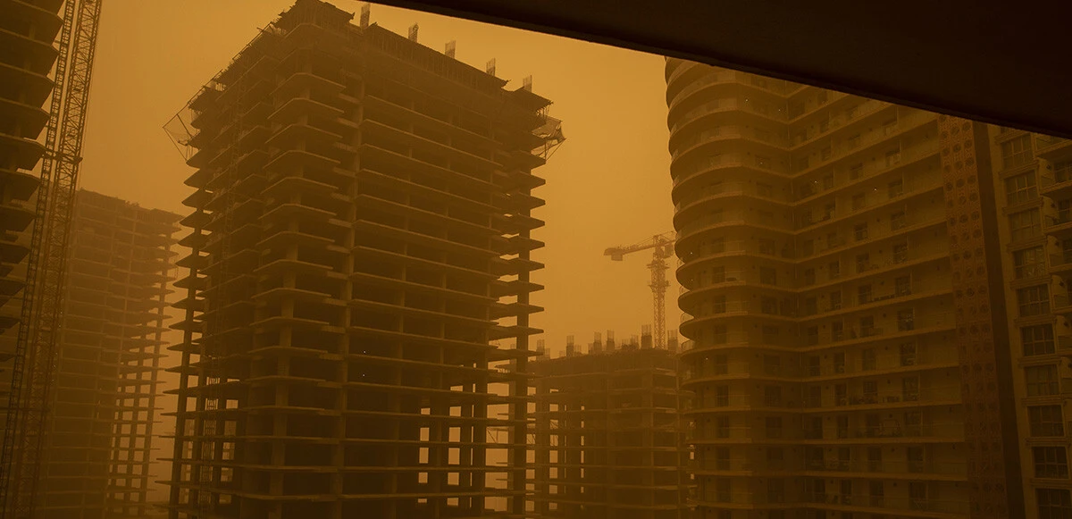 Kum fırtınası Kerkük'ü yuttu! 90 kişi boğulma tehlikesi geçirdi