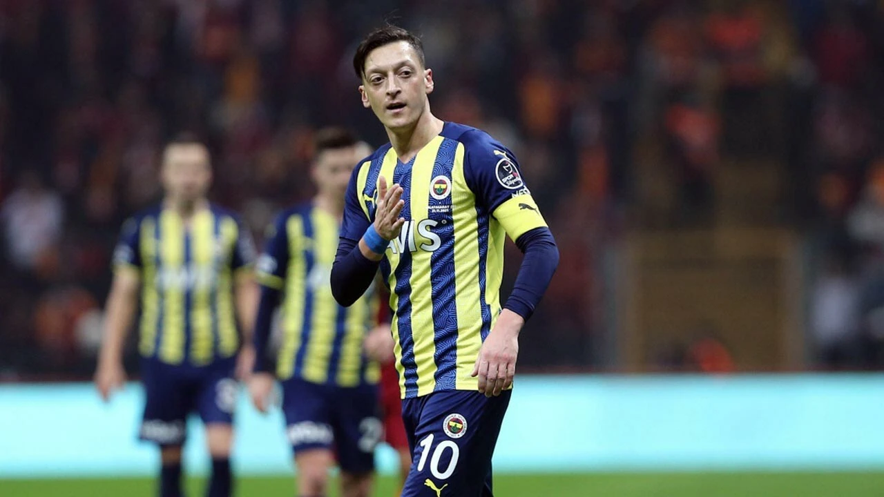 Mesut Özil’in yeni takımını İspanyollar duyurdu
