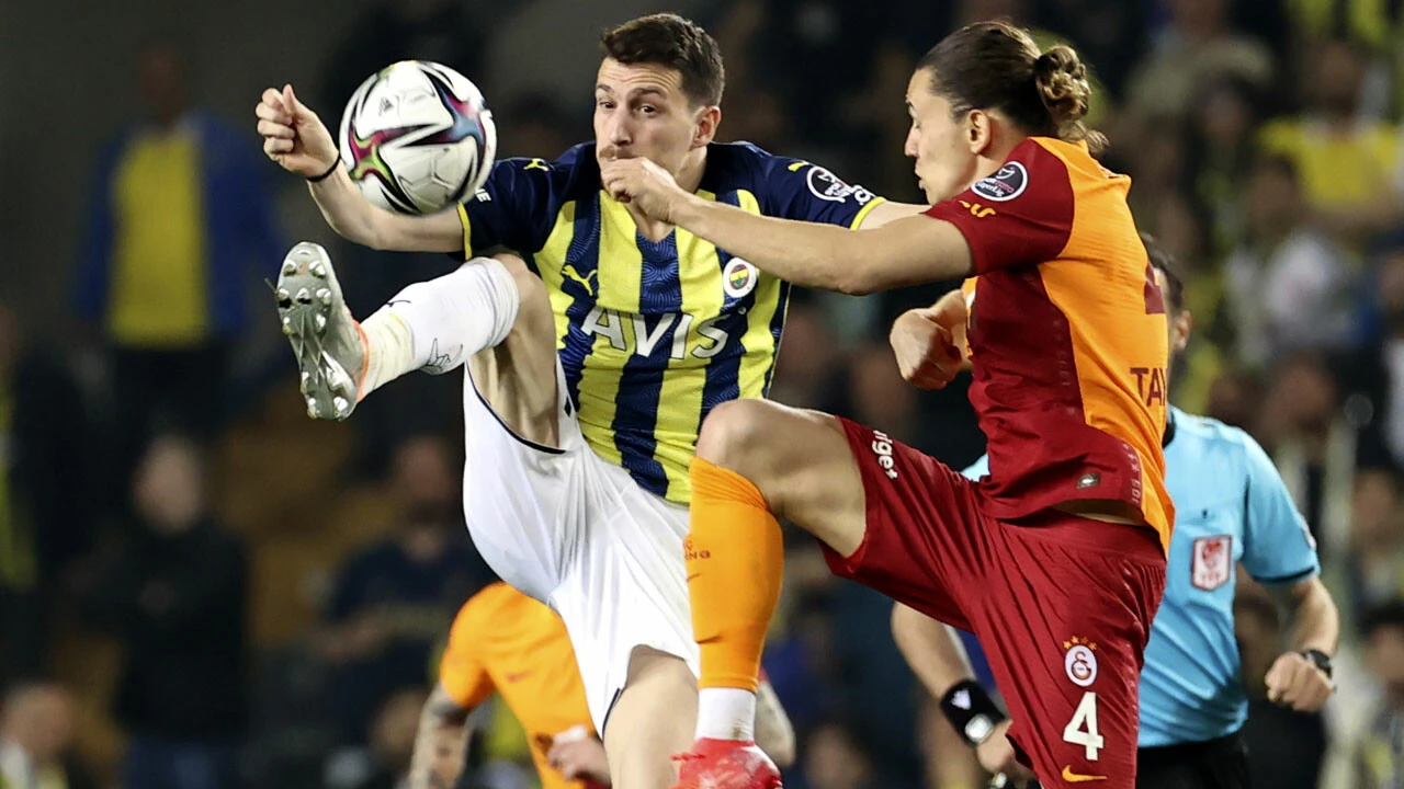Dev derbide kazanan Kanarya! Maç sonucu: Fenerbahçe 2-0 Galatasaray