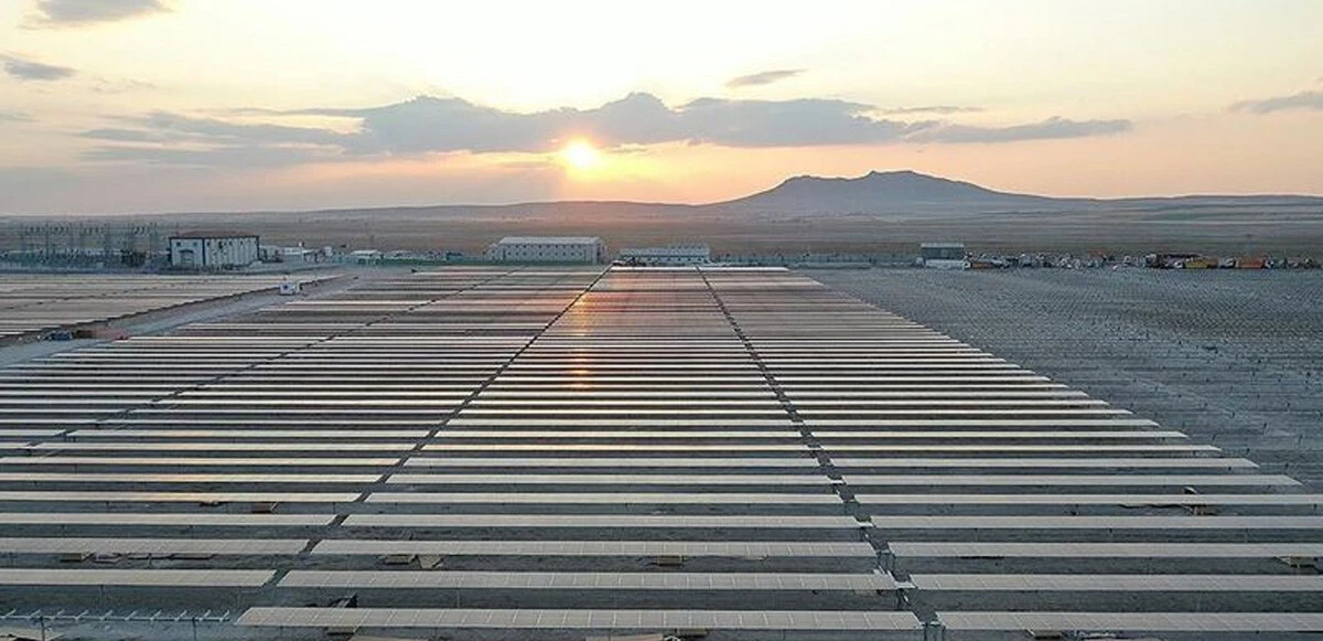 'Karapınar' dünyanın en büyük GES'lerinden biri olacak