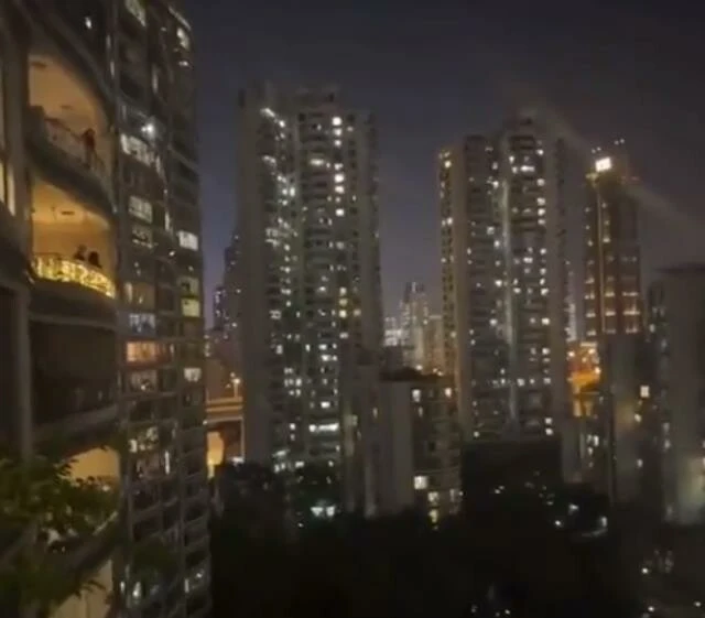 Çin'de evlerin camlarından çığlıklar yükseliyor! Halk kıtlık yaşıyor