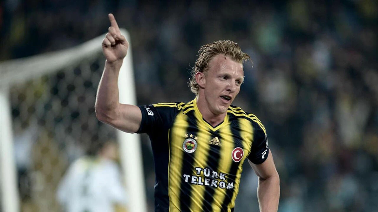 Fenerbahçe'nin eski yıldızı Dirk Kuyt'tan şaşırtan karar: Ringlere iniyor