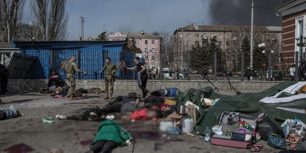 Ruslar Kiev'de katliam yapmış: Binden fazla ceset bulundu