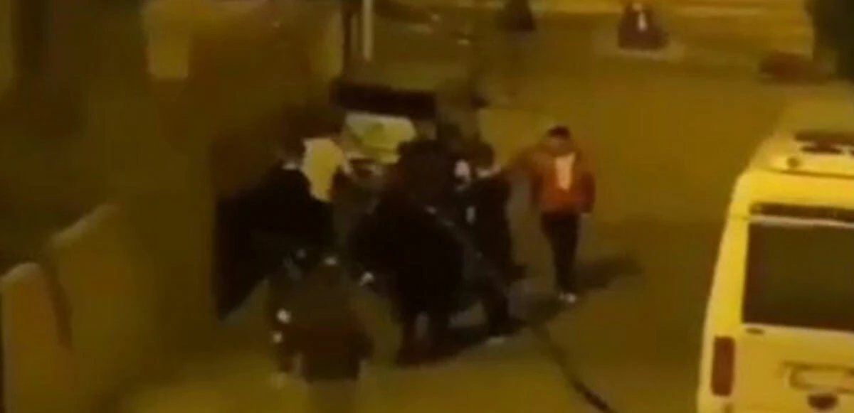 Pendik’te dehşet anları: Anne kucağındaki çocuk ile darp edildi