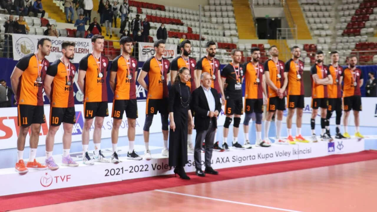 Kupa Voley’de şampiyon Arkas Spor