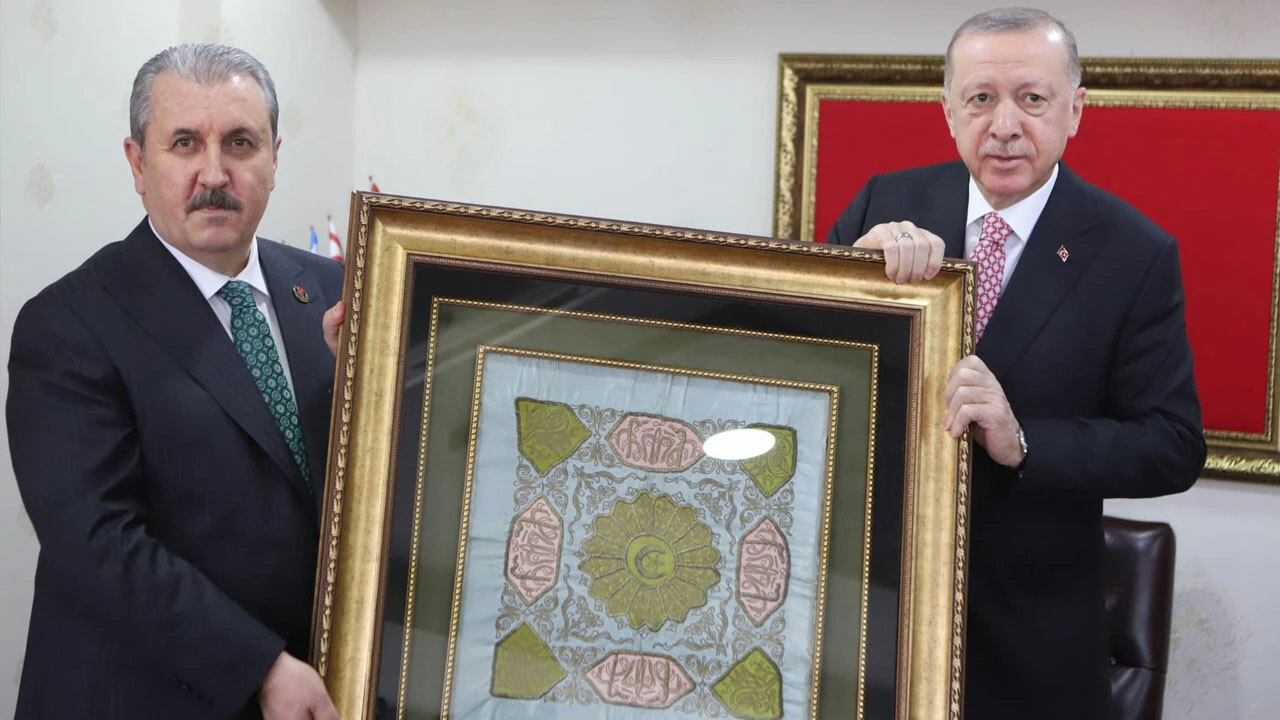 Son dakika: Cumhurbaşkanı Erdoğan'dan BBP'ye sürpriz ziyaret