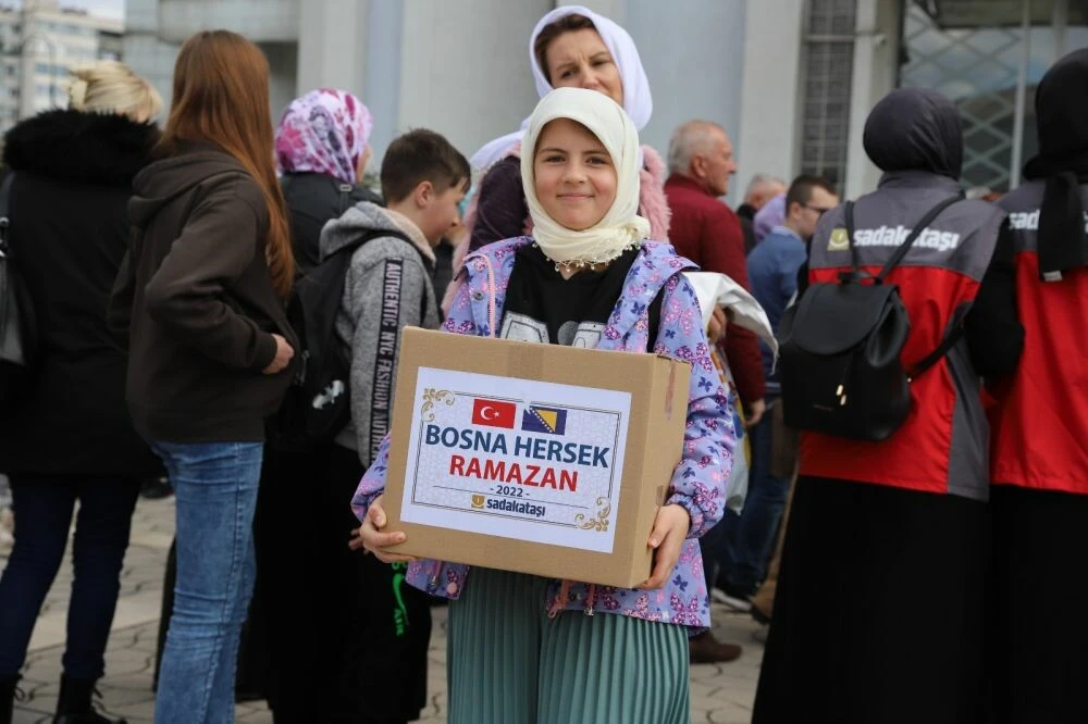 Sadakataşı’ndan Bosna’ya Ramazan yardımı