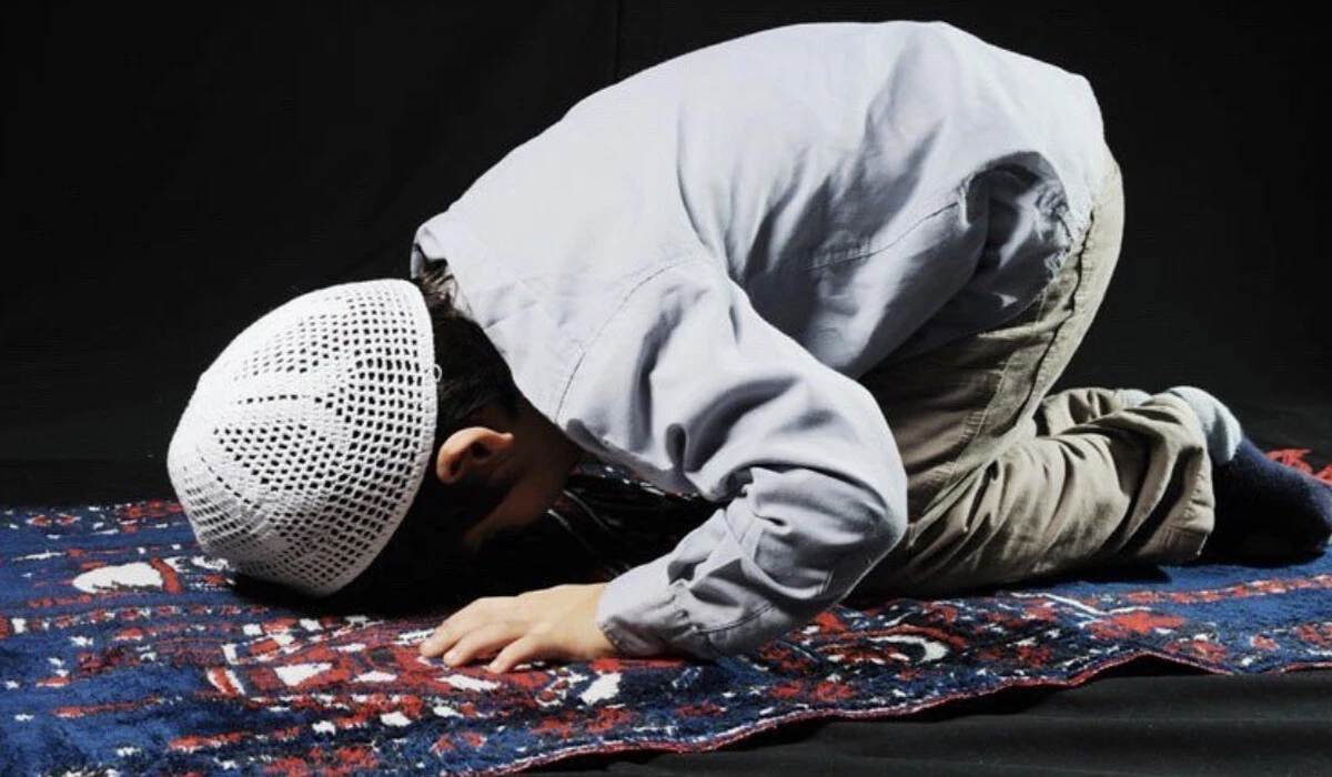 Tesbih namazı nedir, nasıl kılınır? Tesbih namazı kaç rekat, fazileti nedir? Tesbih namazı nedir, nasıl kılınır? Tesbih namazı kaç rekat, fazileti nedir?