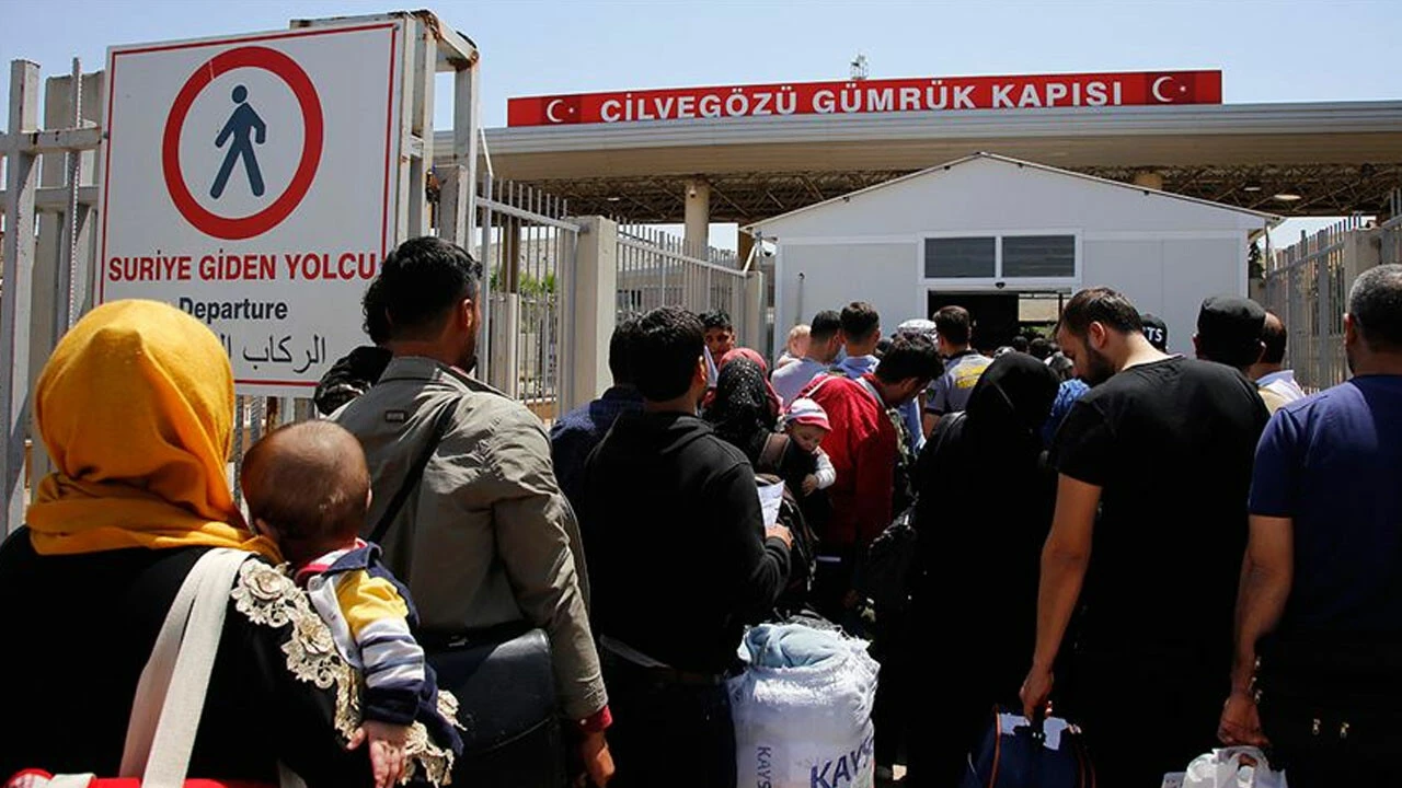 Siyasette sığınmacı tartışması! Erdoğan son noktayı koydu: Kendileri dönecektir