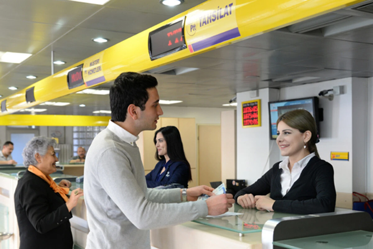 22 Nisan bankalar ve PTT açık mı? Bugün bankalar, noter ve PTT çalışıyor mu, yarım gün mü?