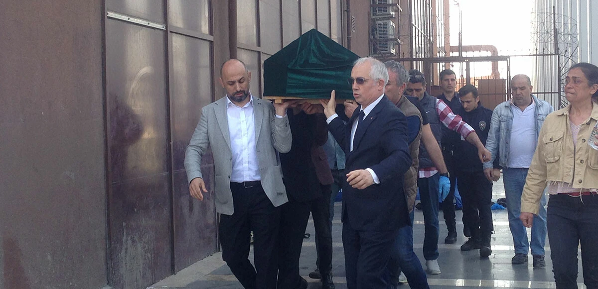 “Beta” lakaplı ünlü rapçi Berk Bayındır hayatını kaybetti! Şüpheli ölüme soruşturma başlatıldı