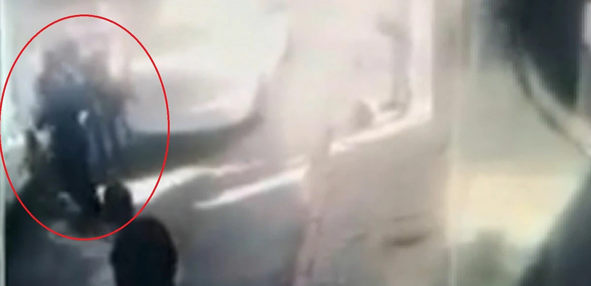 Bursa’da kadın çocuklarının yanında darp edildi, yerlerde sürüklendi