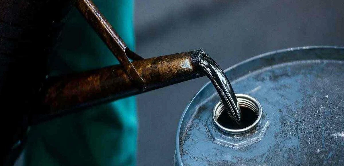 Almanya 'ambargoya hazırız' dedi, Brent petrol fiyatı fırladı: Zam gündemde