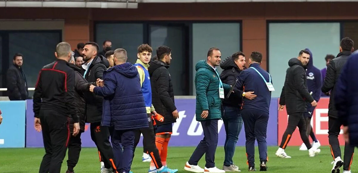 Emre Belözoğlu ile Serkan Reçber birbirine girdi: Kasımpaşa'da yüksek gerilim!