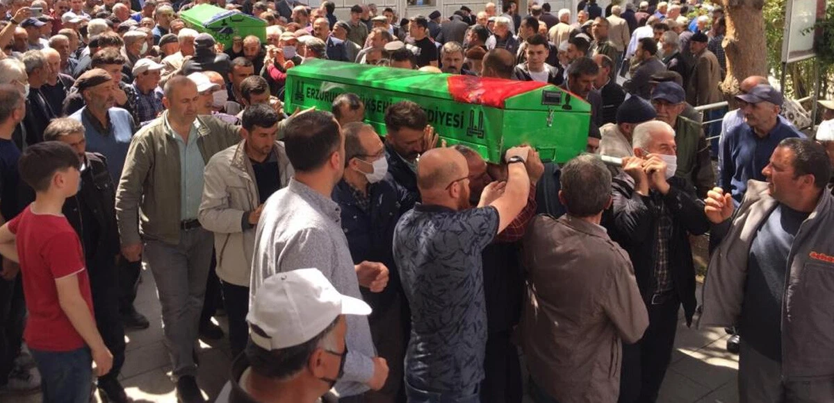 Suya kapılarak hayatını kaybeden anne ile kızı toprağa verildi