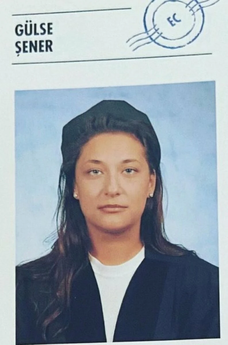 Gülse Birsel üniversite yıllarındaki fotoğrafı paylaştı! Görenler tanıyamadı