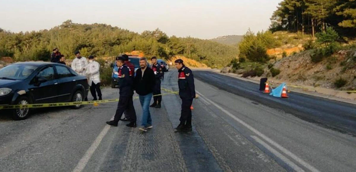 Eski eşi ve erkek arkadaşını bıçaklayarak öldürmüştü! Cinayet zanlısı ölmek üzere bulundu