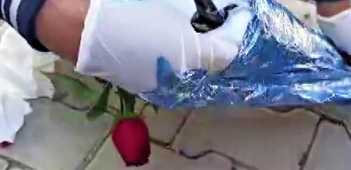 Üstü gül altı zehir! Uyuşturucuyu piyasaya sürecekken yakalandı