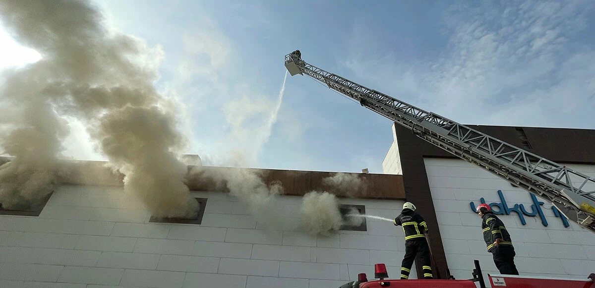 Son dakika! Şanlıurfa'da iplik fabrikasında yangın çıktı
