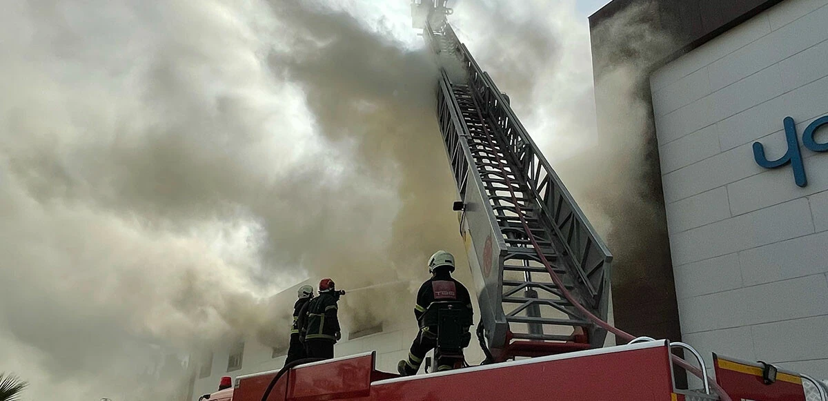 Son dakika! Şanlıurfa'da iplik fabrikasında yangın çıktı