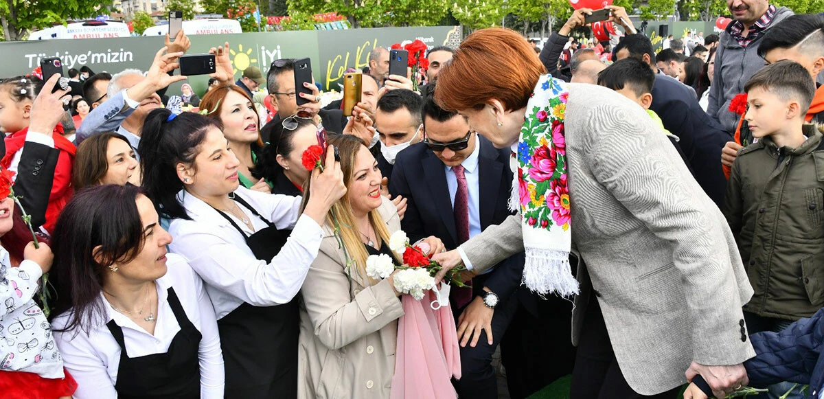 Akşener’in hayalim dediği sofra bir araya geldi!
