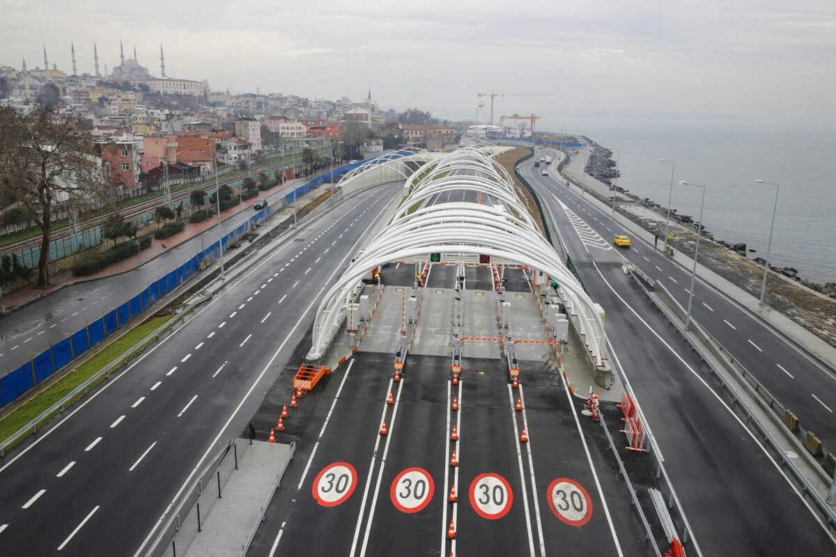 Avrasya Tüneli bayramda ücretli mi, ücretsiz mi? Avrasya Tüneli geçiş ücreti ne kadar?